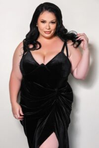 Cheating Wife Gets Rubbed Down (2025)