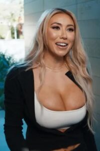 The Exaggerator She’s Fucking OVER THE TOP! (2026)